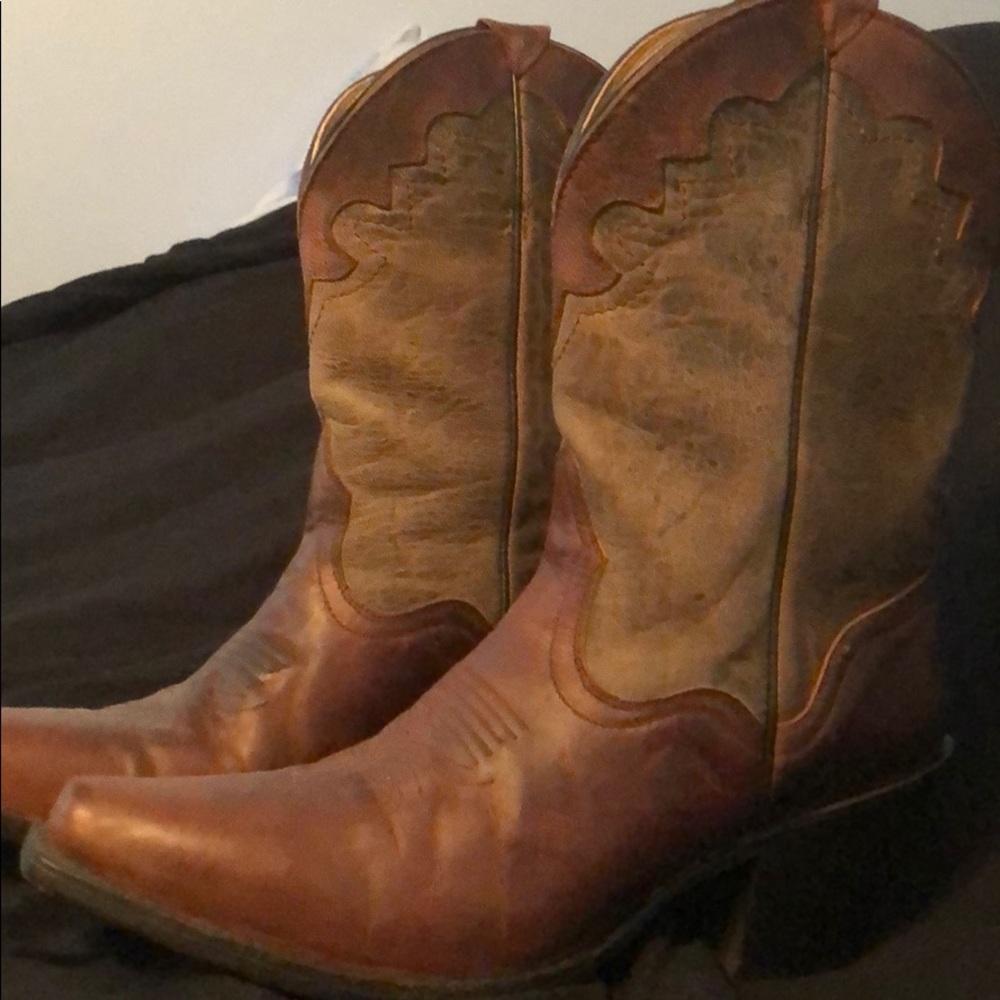 Women’s J.B. Dillion Western Boots size 8.5B